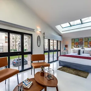 Апартаменты Sweett - Pavillon Lumiere, Париж